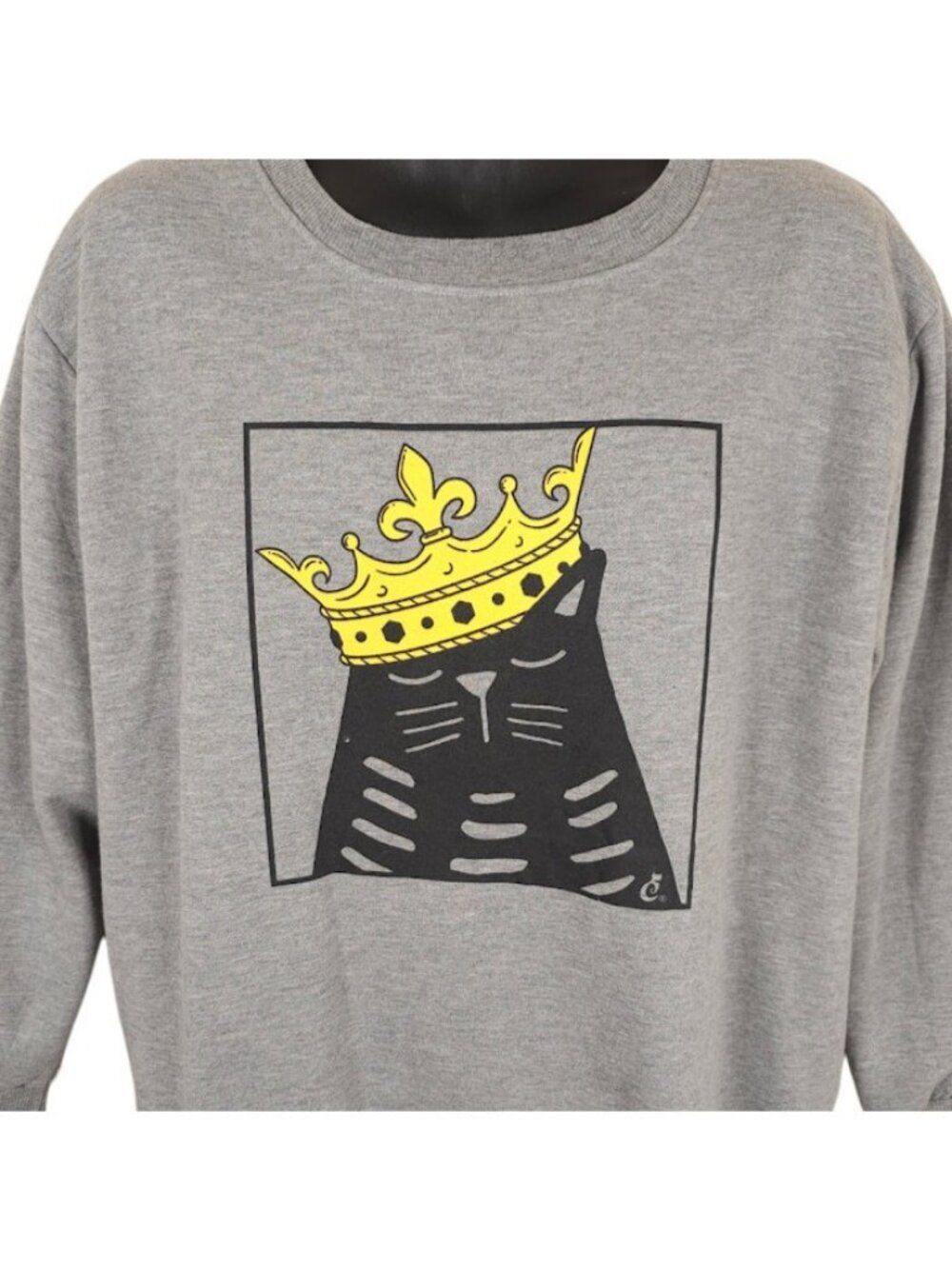 King Queen Cat Sweatshirt Womens Size XL Gray Cat Lady Cats Rule OVERSIZED